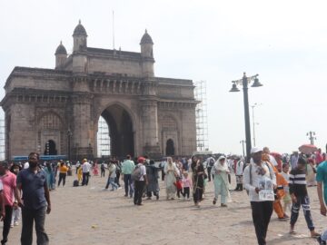 gateway of india photograph